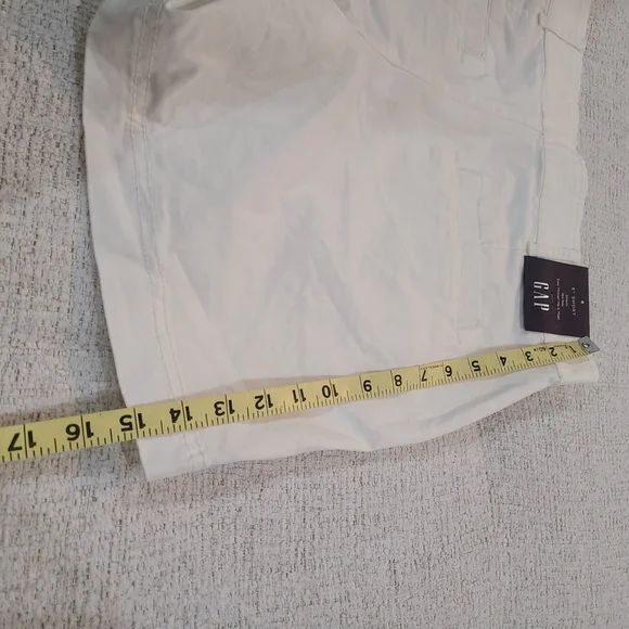 NEW Gap 5” Shorts Womens Sz 6 Khaki Tan Mid Rise Stretch Easy Through Hip Thigh - Picture 7 of 7